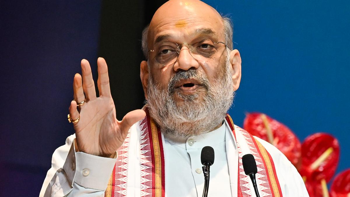 नक्सल मुक्त भारत बनाने के मोदी सरकार के संकल्प की दिशा में एक बड़ी उपलब्धि के तौर पर नक्सलवाद से सबसे अधिक प्रभावित जिलों की संख्या 6 से घटकर सिर्फ 3 रह गई
