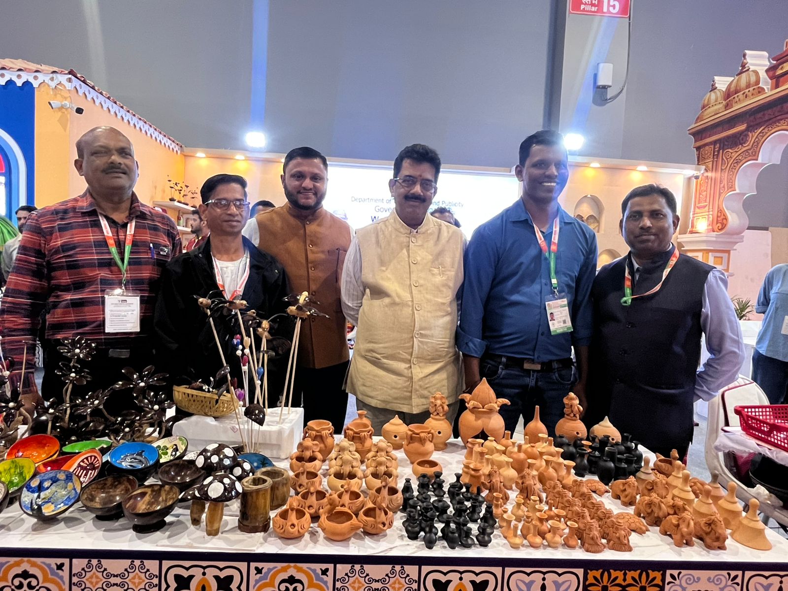 राज्यसभा सांसद तनावड़े ने आईआईटीएफ के गोवा मंडप में कलाकारों के प्रयासों की सराहना की