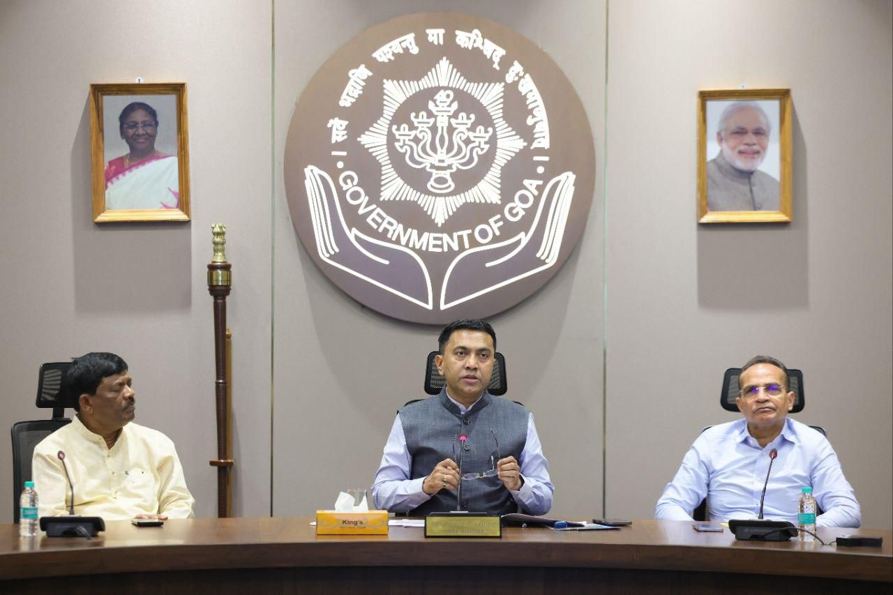 मुख्यमंत्री डॉ. प्रमोद सावंत की अध्यक्षता में CARES योजना की छठी सशक्त समिति बैठक, शिक्षा में तकनीकी नवाचार को नई दिशा