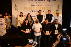 सशक्त महिला, समृद्ध गोवा | मुख्यमंत्री डॉ. प्रमोद सावंत और मंत्री रोहन खौंटे ने किया सम्मानित