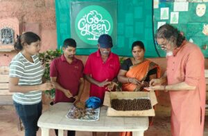 'गो ग्रीन’ अभियान की शुरुआत, पौधारोपण और सीड बॉम्ब के जरिए हरियाली बढ़ाने पर जोर