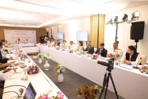 W से wealth और finance, E से export और ports, S से startups और semiconductor, T से tourism और blue economy में देश में सबसे बड़ा हिस्सा पश्चिमी क्षेत्र का है : अमित शाह
