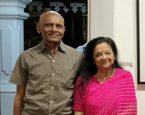 रीना रानी ने कलाकृतियों के ज़रिए सहेजी माँ-बाबूजी की अनमोल यादें और पारिवारिक धरोहर