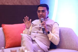 ‘ईज़ ऑफ डूइंग बिजनेस’ हो मजबूत, मुख्यमंत्री डॉ सावंत की युवा सीईओ से अपील